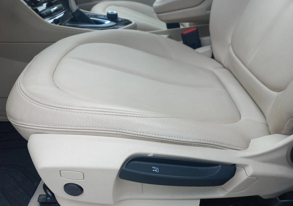 BMW Seria 2 cena 56700 przebieg: 92452, rok produkcji 2015 z Nowe Miasteczko małe 352